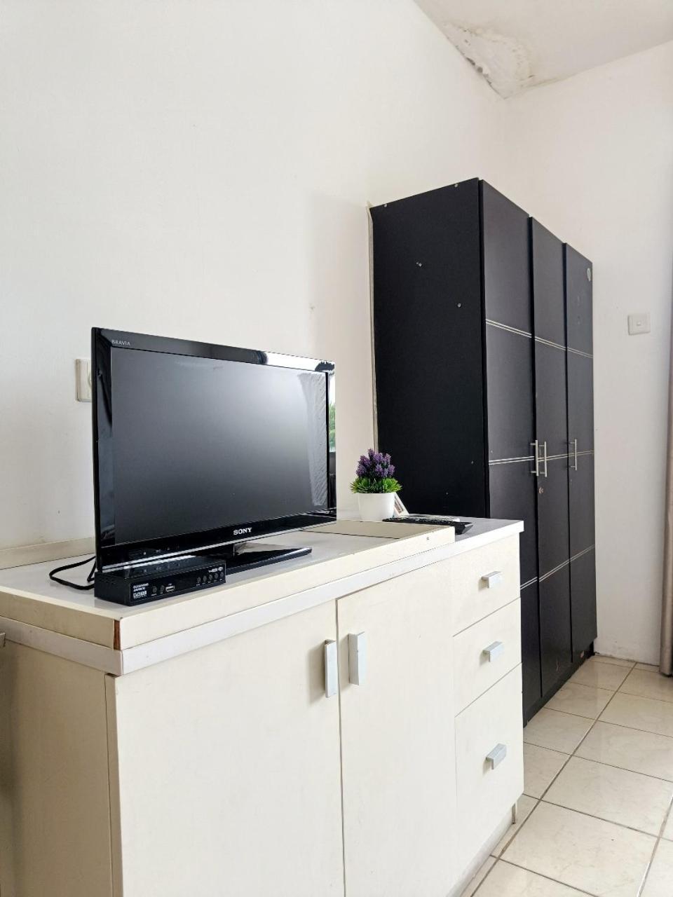 Cozy Studio Room Apartemen Centro City By Nusalink Yakarta Exterior foto
